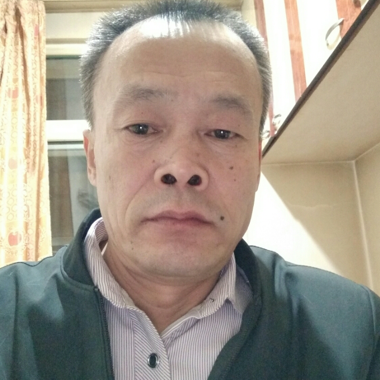 奮進(jìn)中的失敗男人