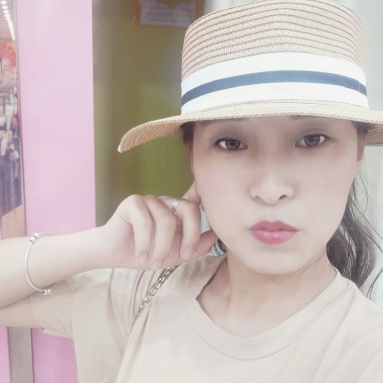 不会游泳的丑小鸭