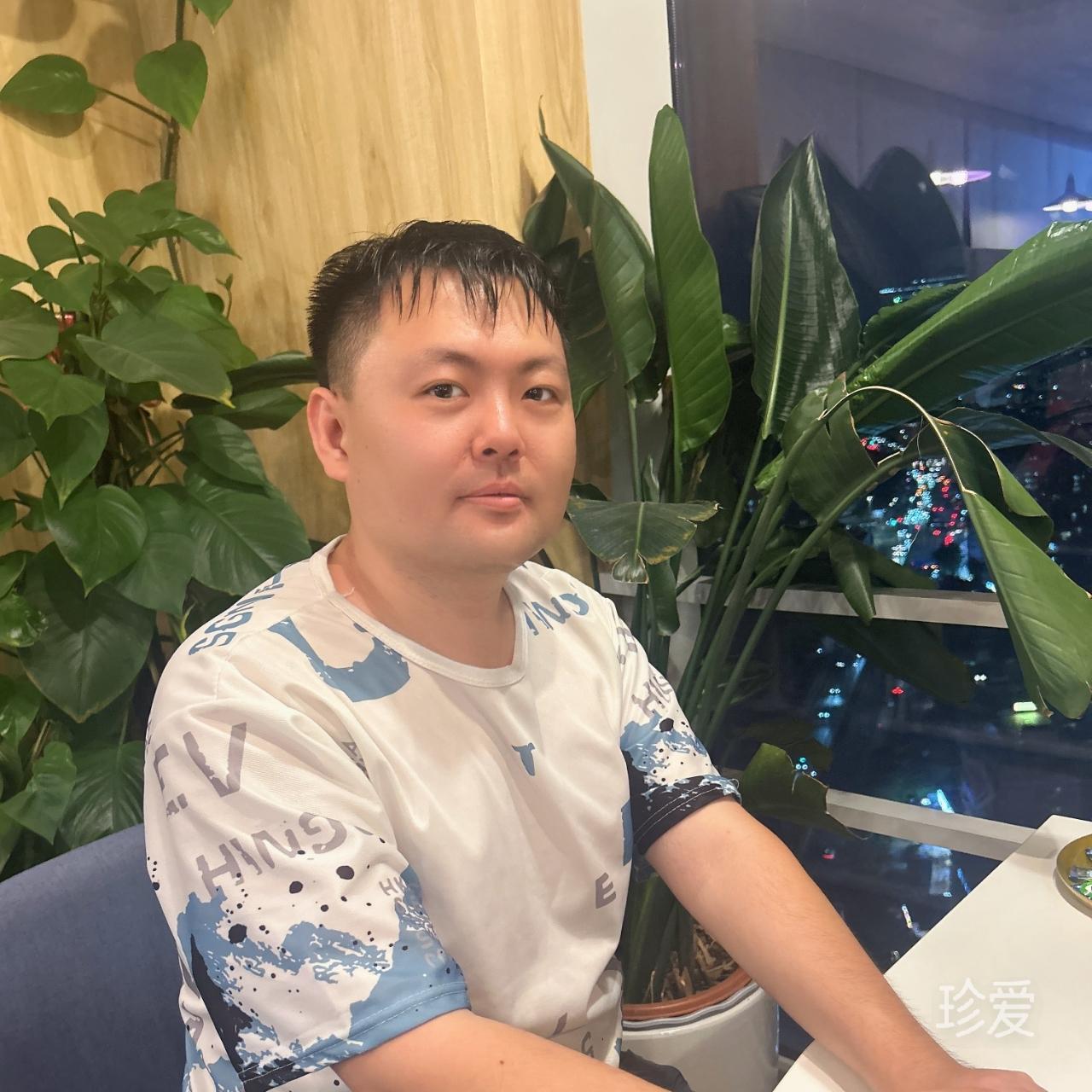 白承飒