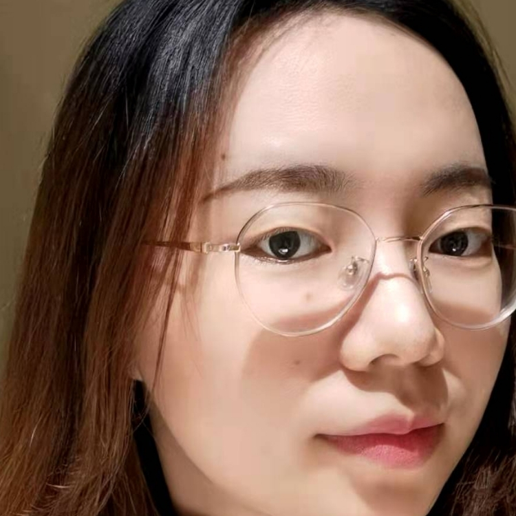 被馴服的象Alice