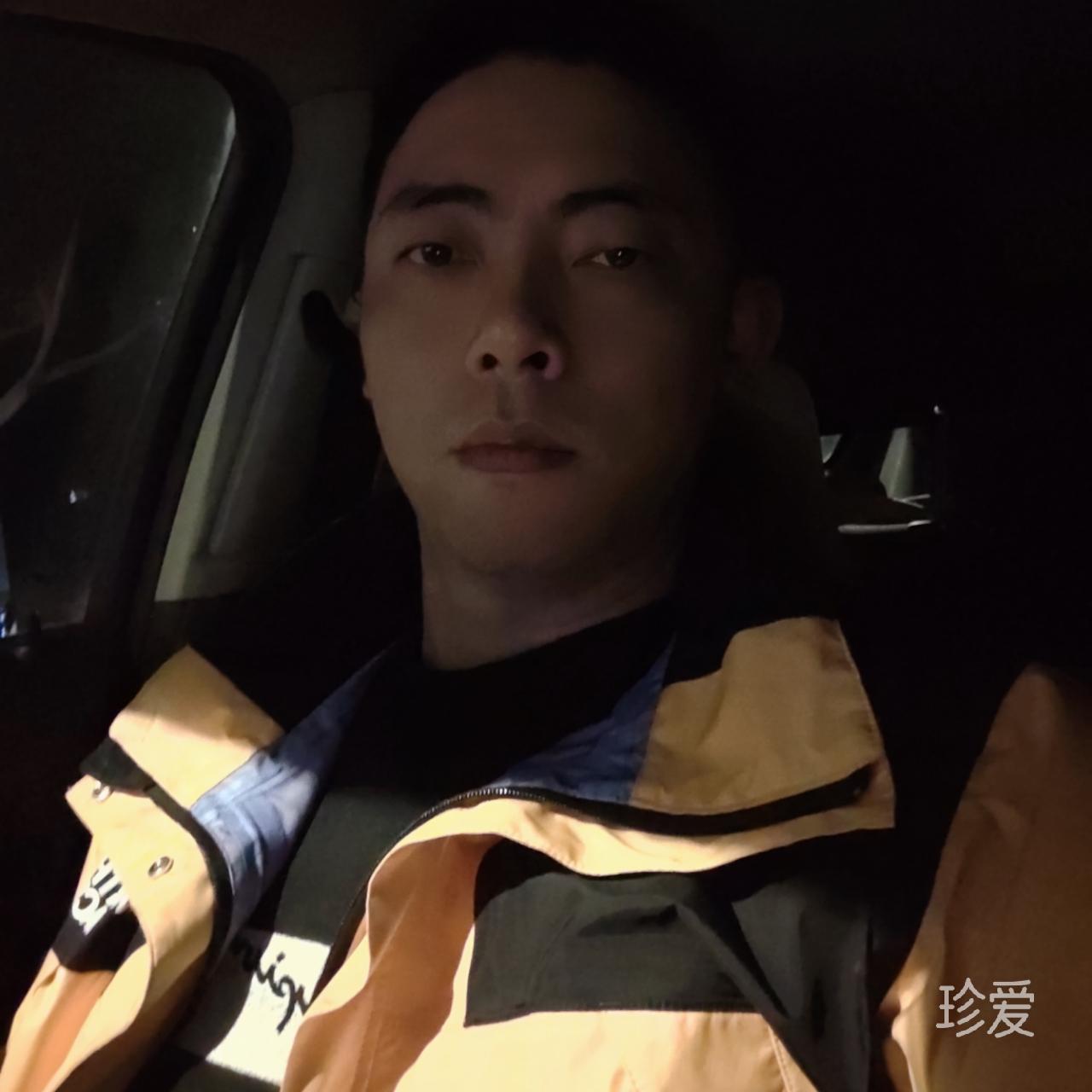 佛系单眼皮