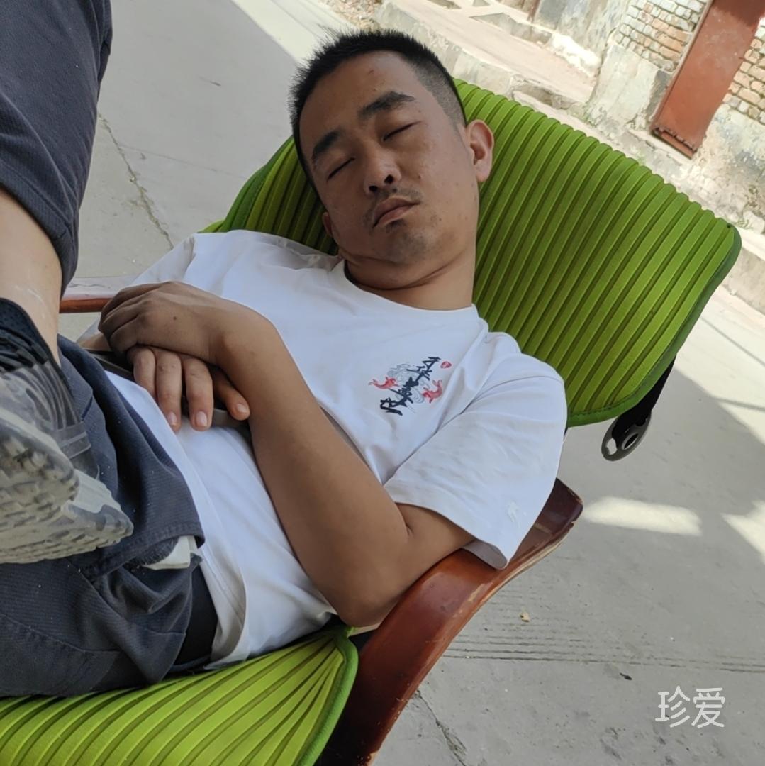 来一杯咖啡