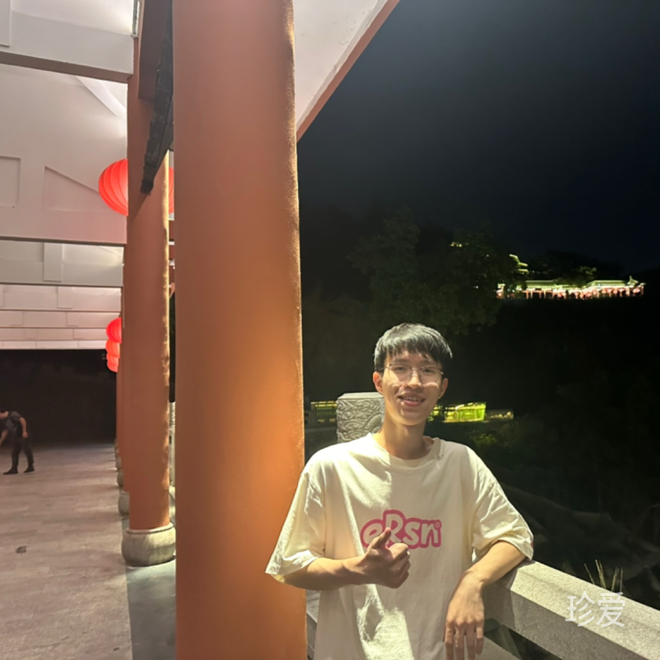 轰轰烈烈