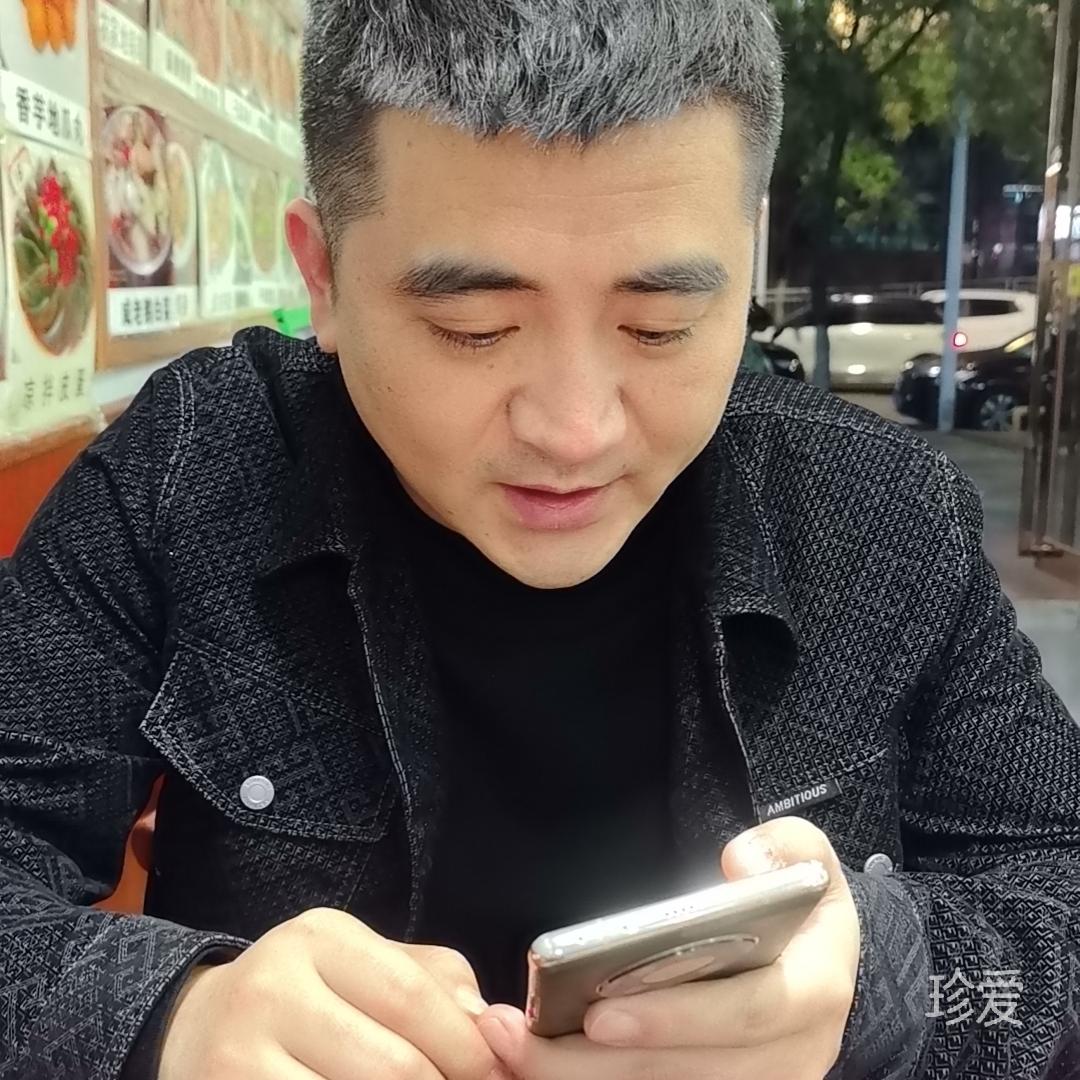 一個轉(zhuǎn)身的距離