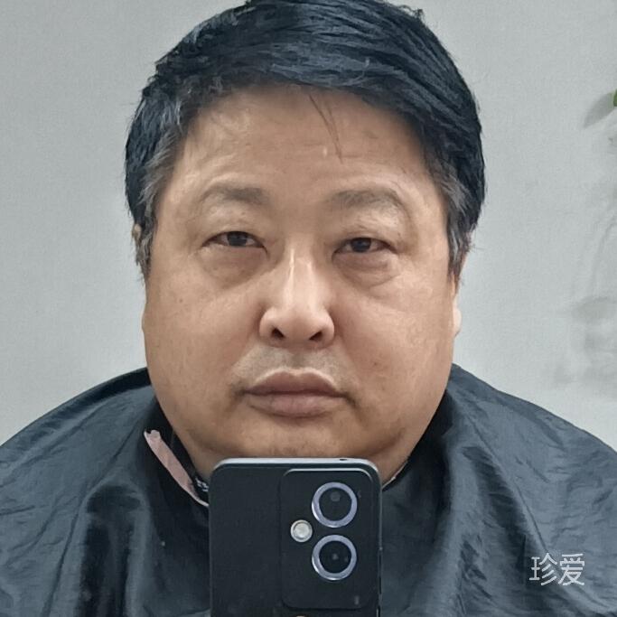 孤独在雨中