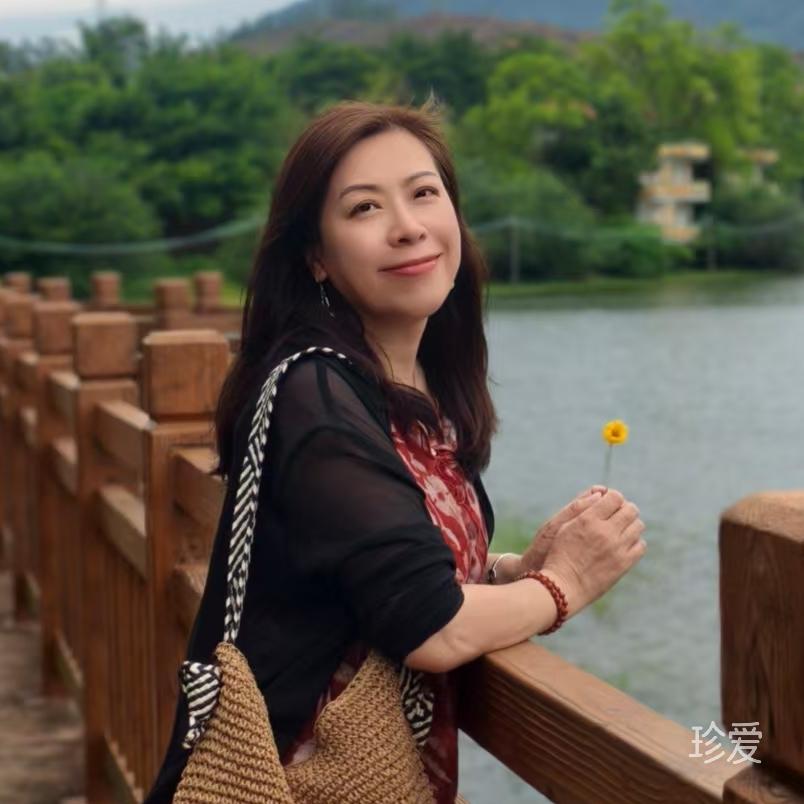傲雪寒梅独自香