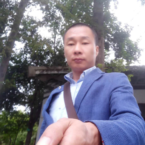 李先生
