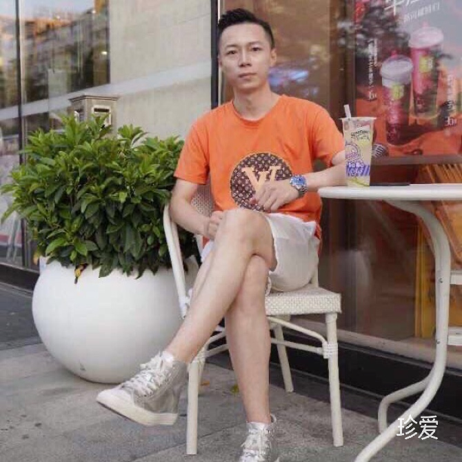 一颗心只爱一个人