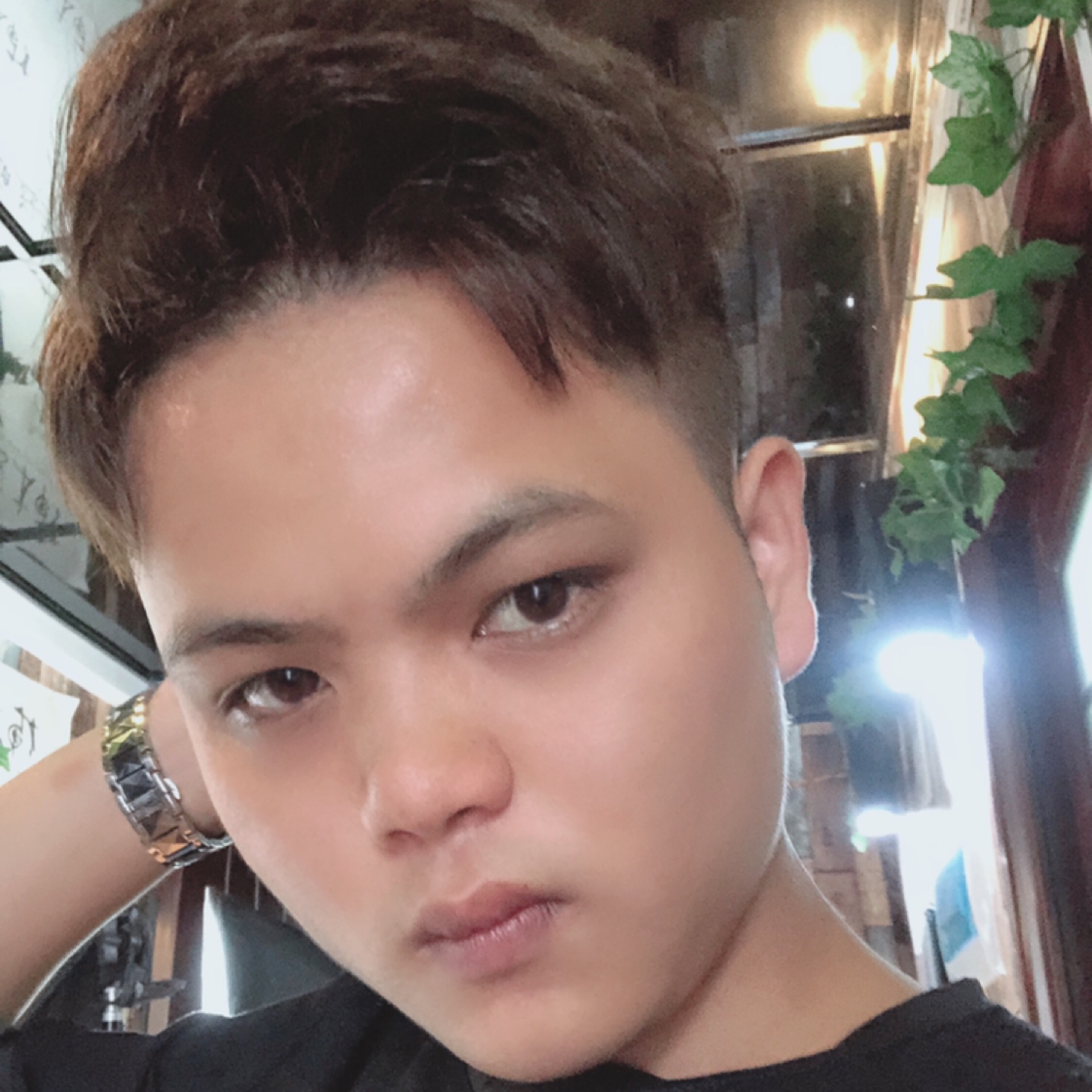 酷酷的小陈陈