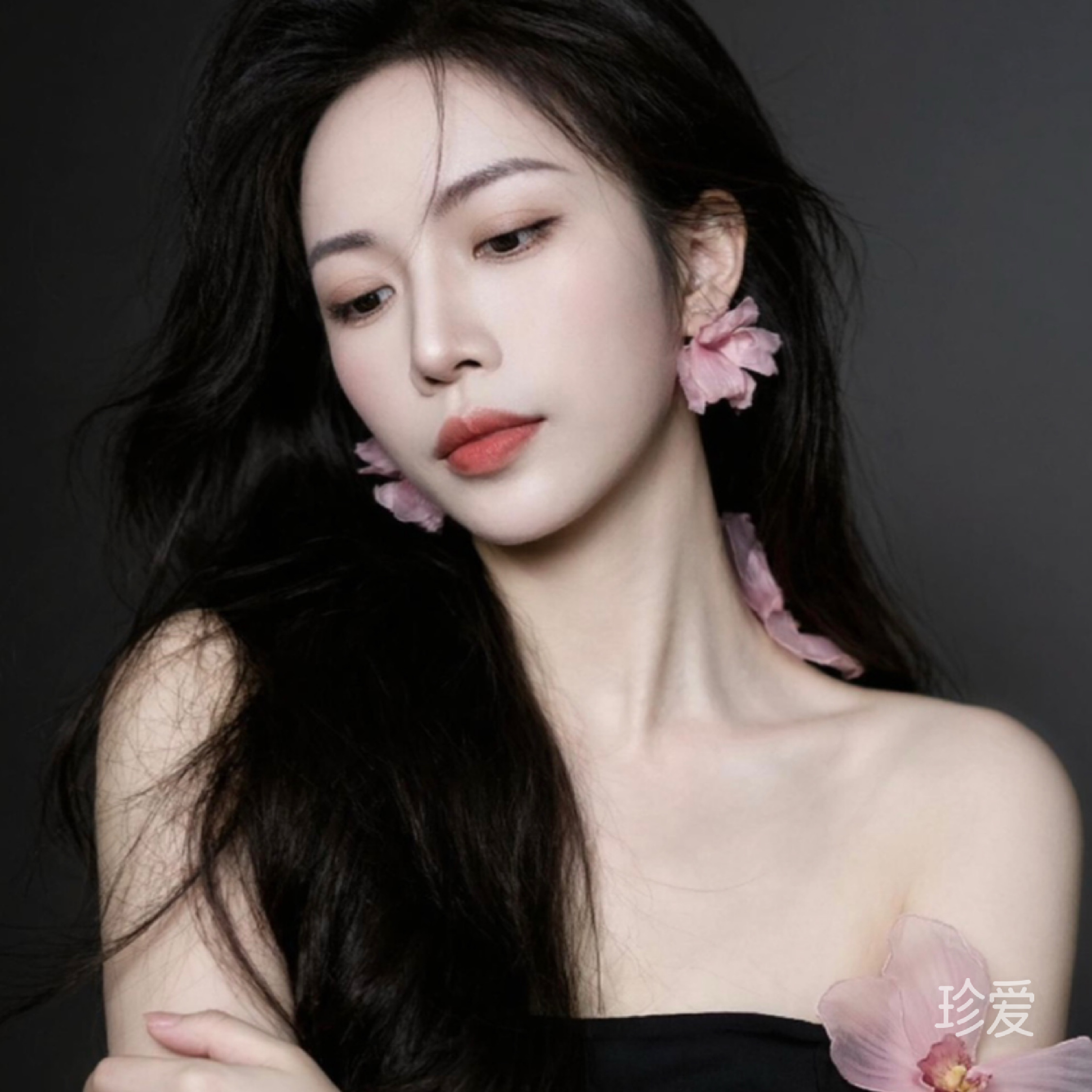白羊姑娘