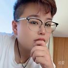 短發(fā)姑娘就是帥