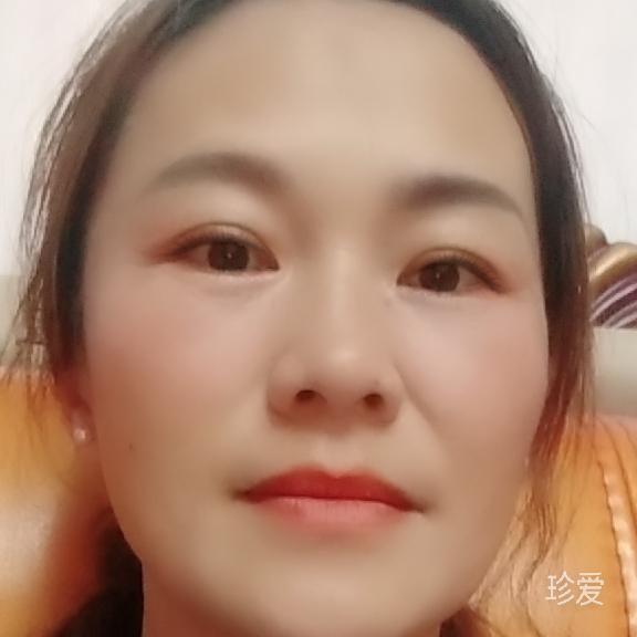 轻尘
