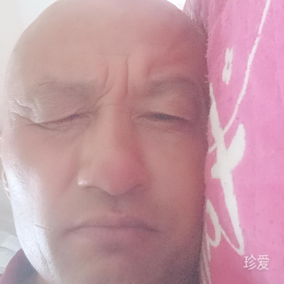 携手度余生