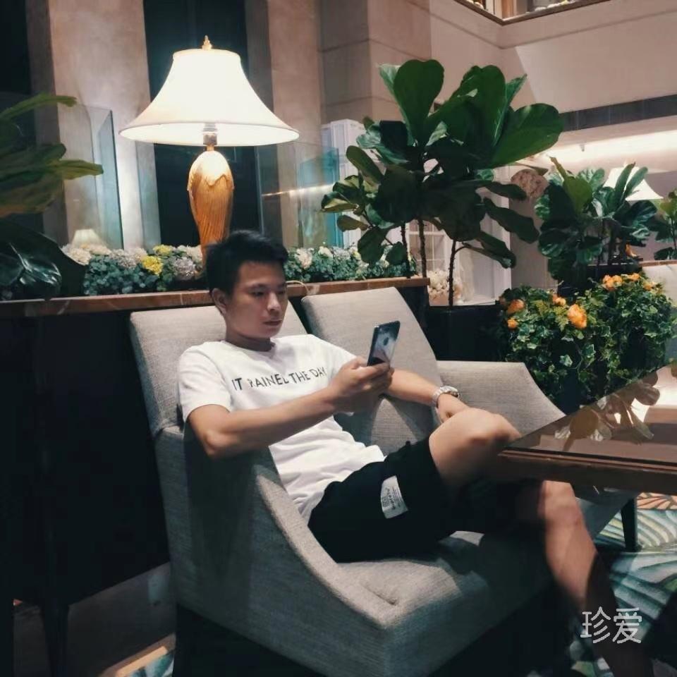 爱喝AD奶的IT直男