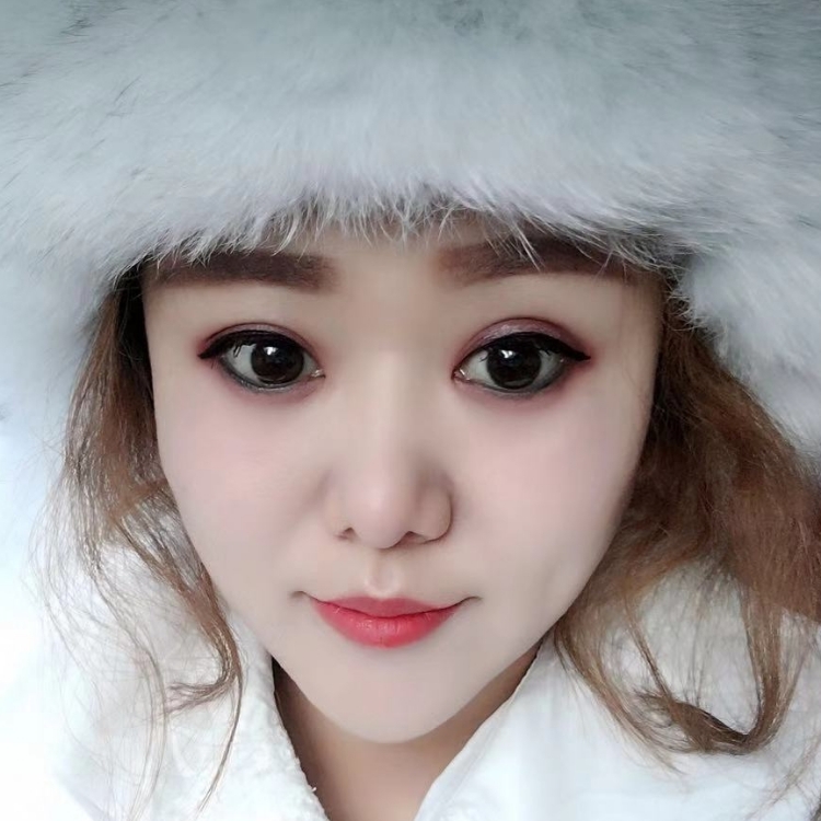 悬崖上的波妞儿