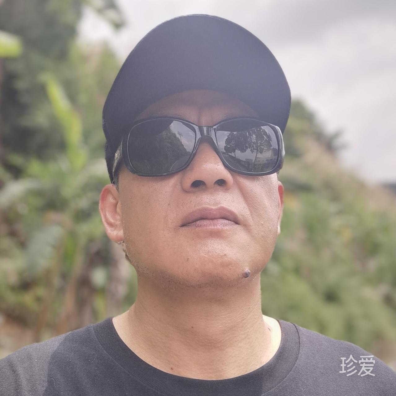 夏天适合去看海