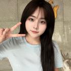 月光下的小姑娘