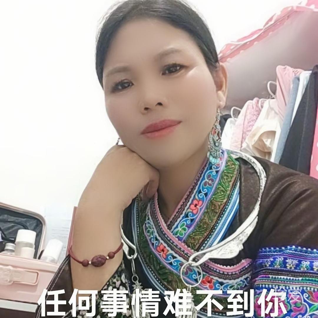 摇曳花影