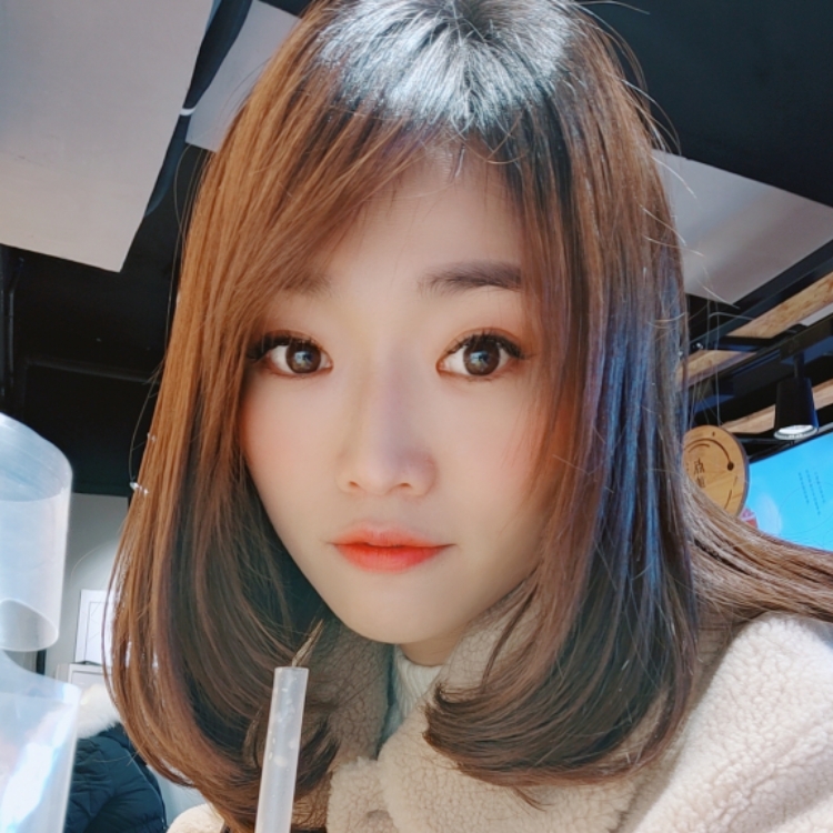 小姐姐家的妹妹