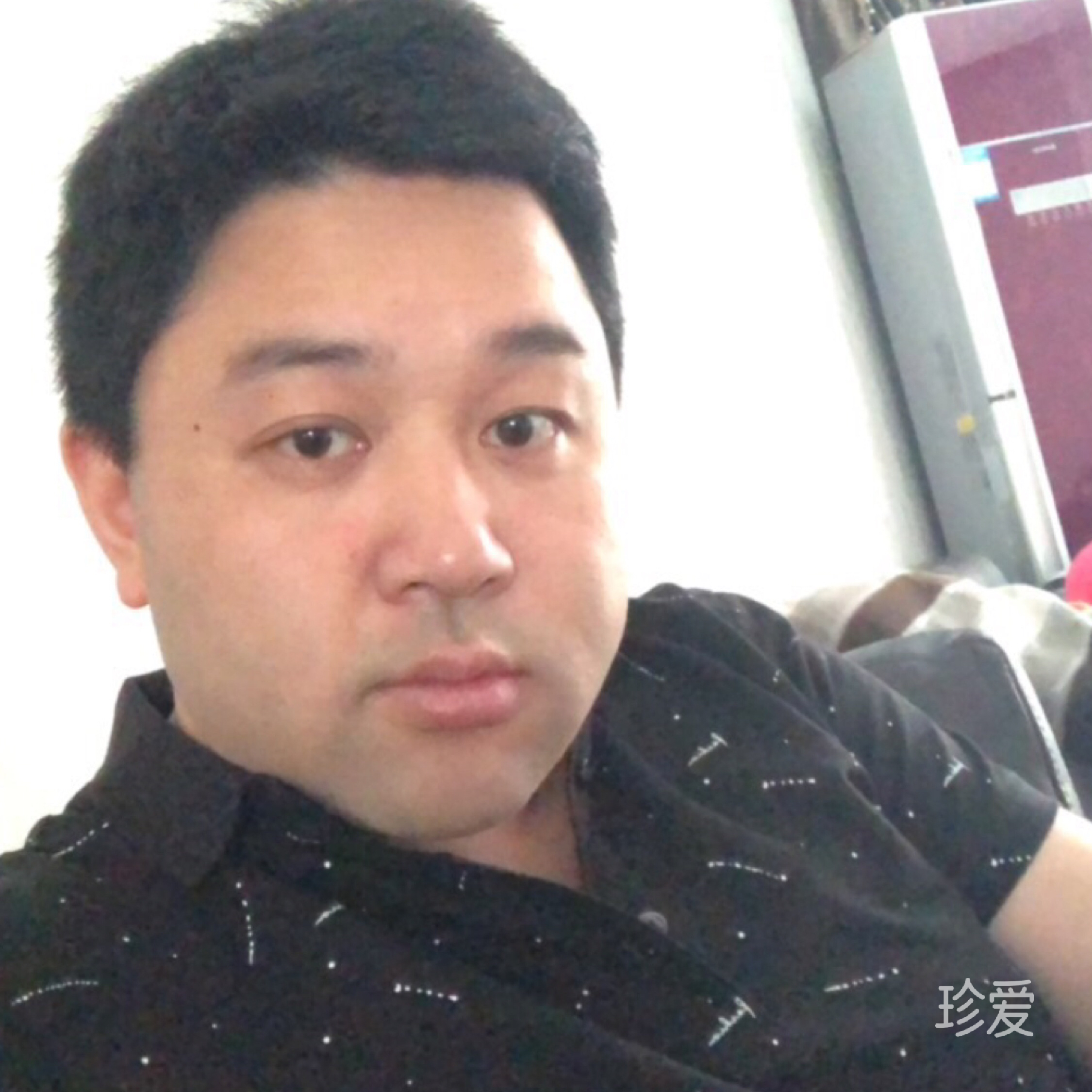 現(xiàn)實與愛情