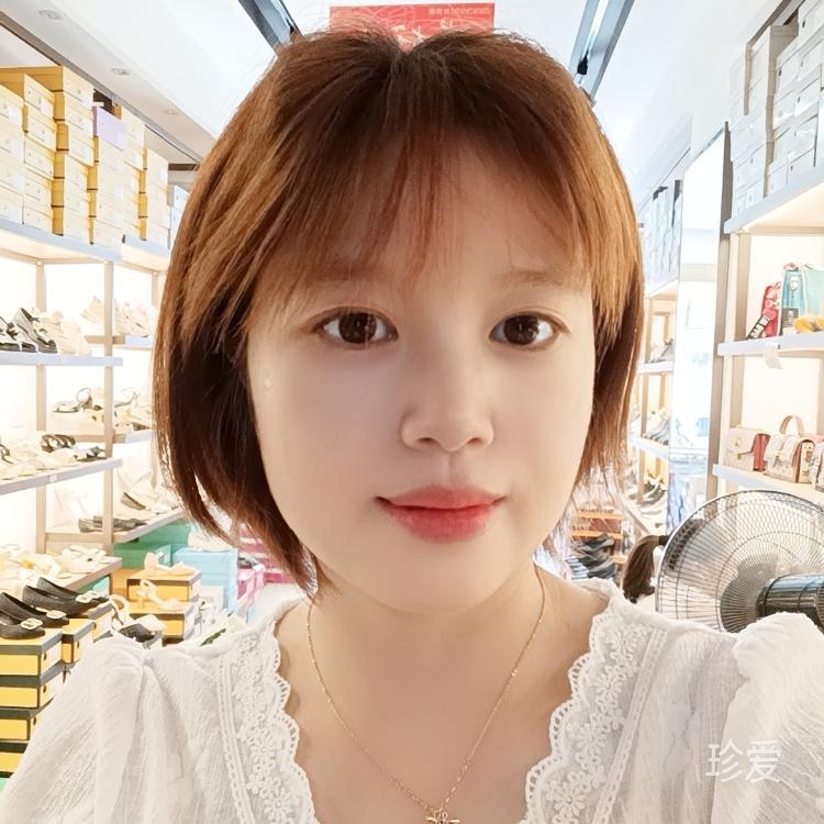 紫莹莹
