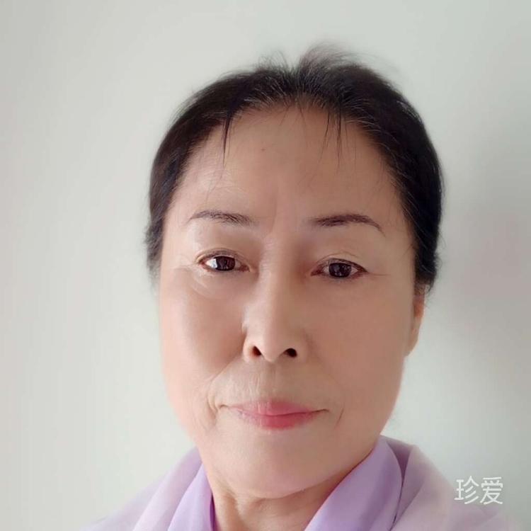 风中的草儿