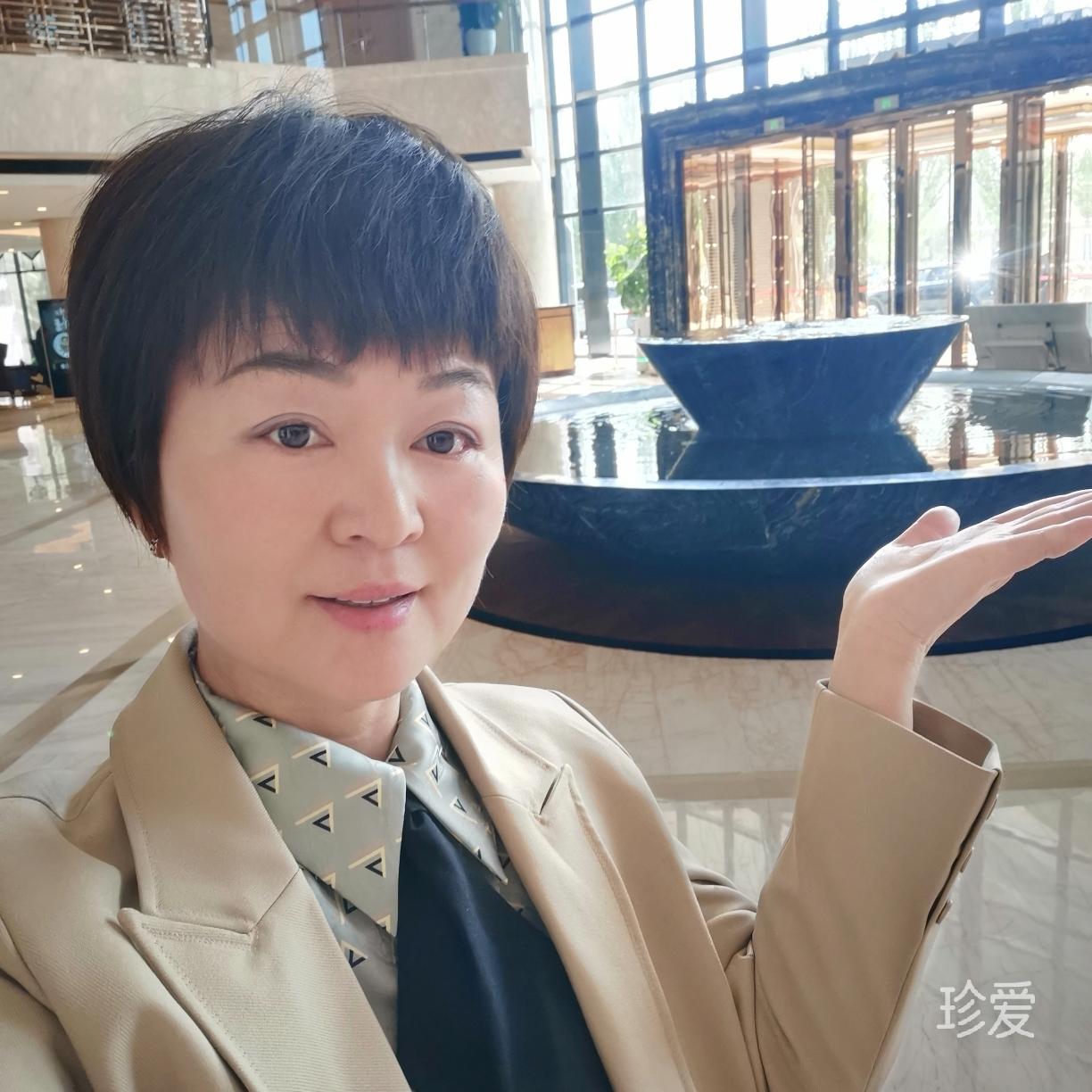 胡以瑪內(nèi)利華