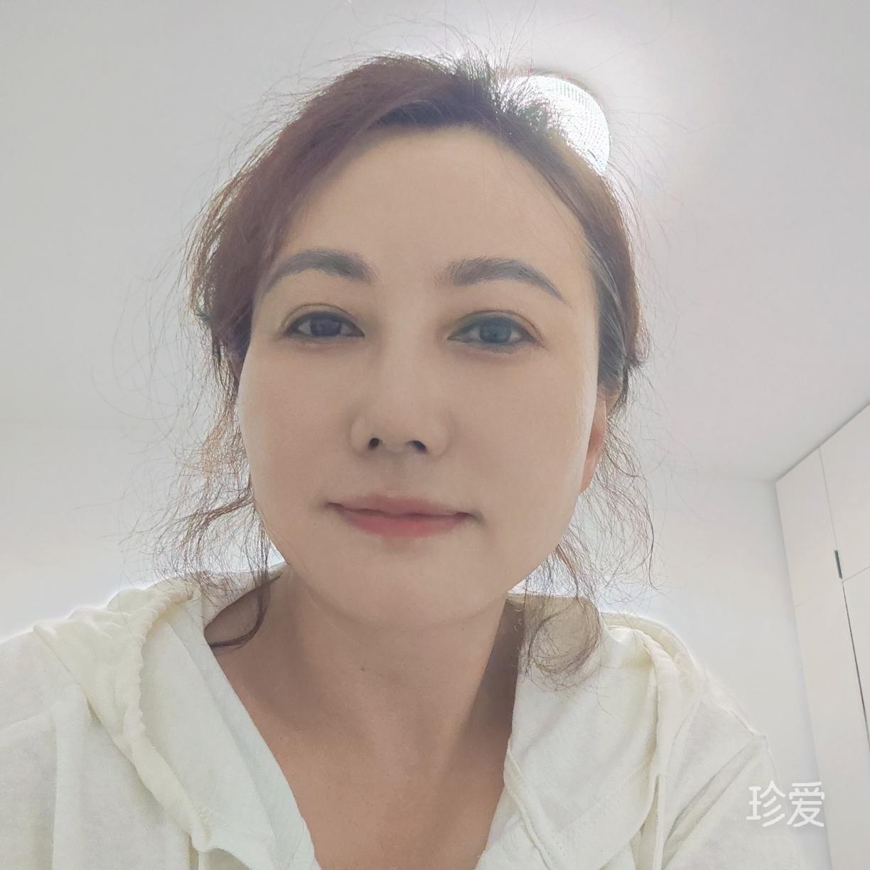 手心的玫瑰