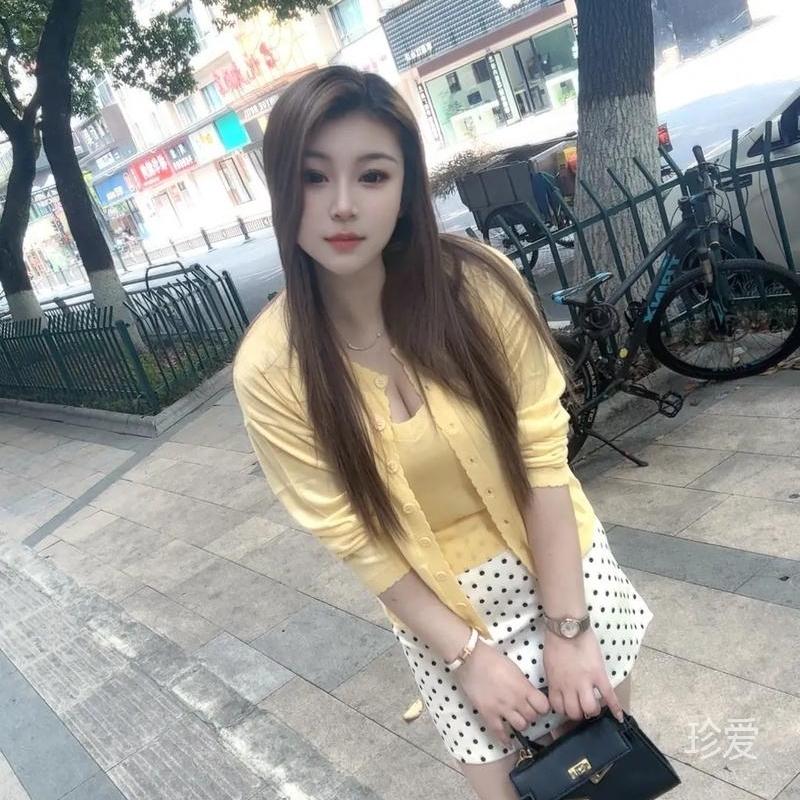 月光下的風(fēng)尾竹