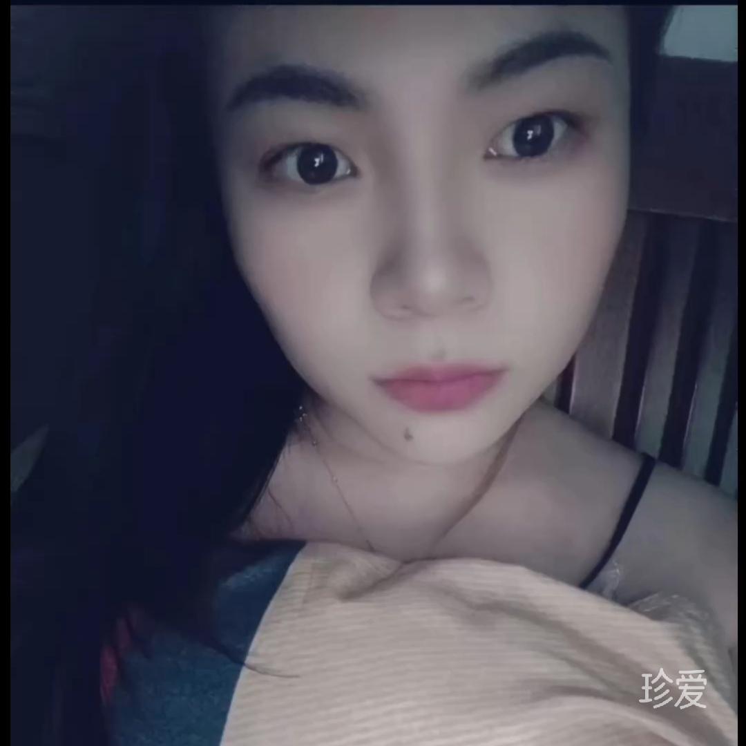 夜语呢喃的初夏