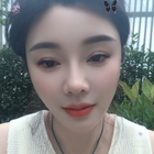 淡淡一笑