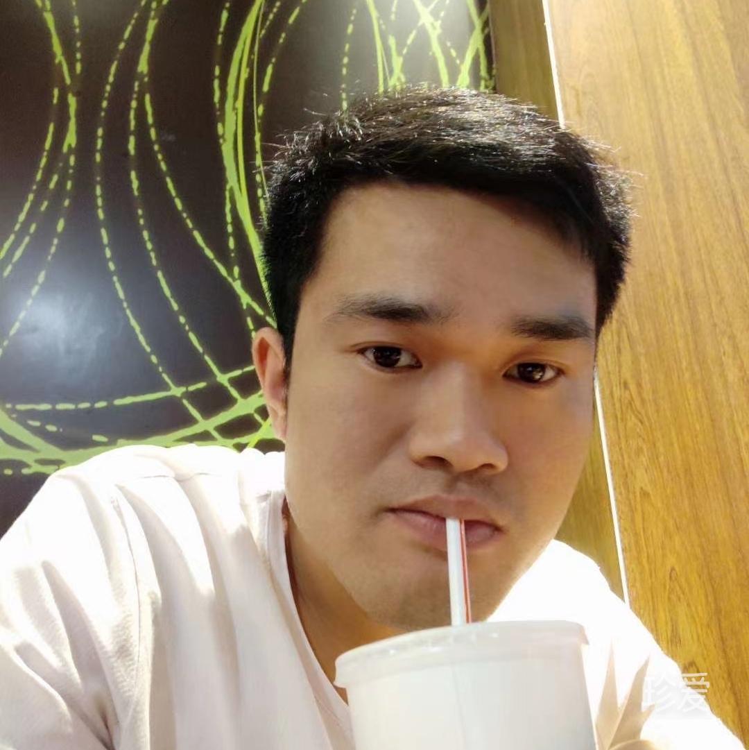 阅光下的诗
