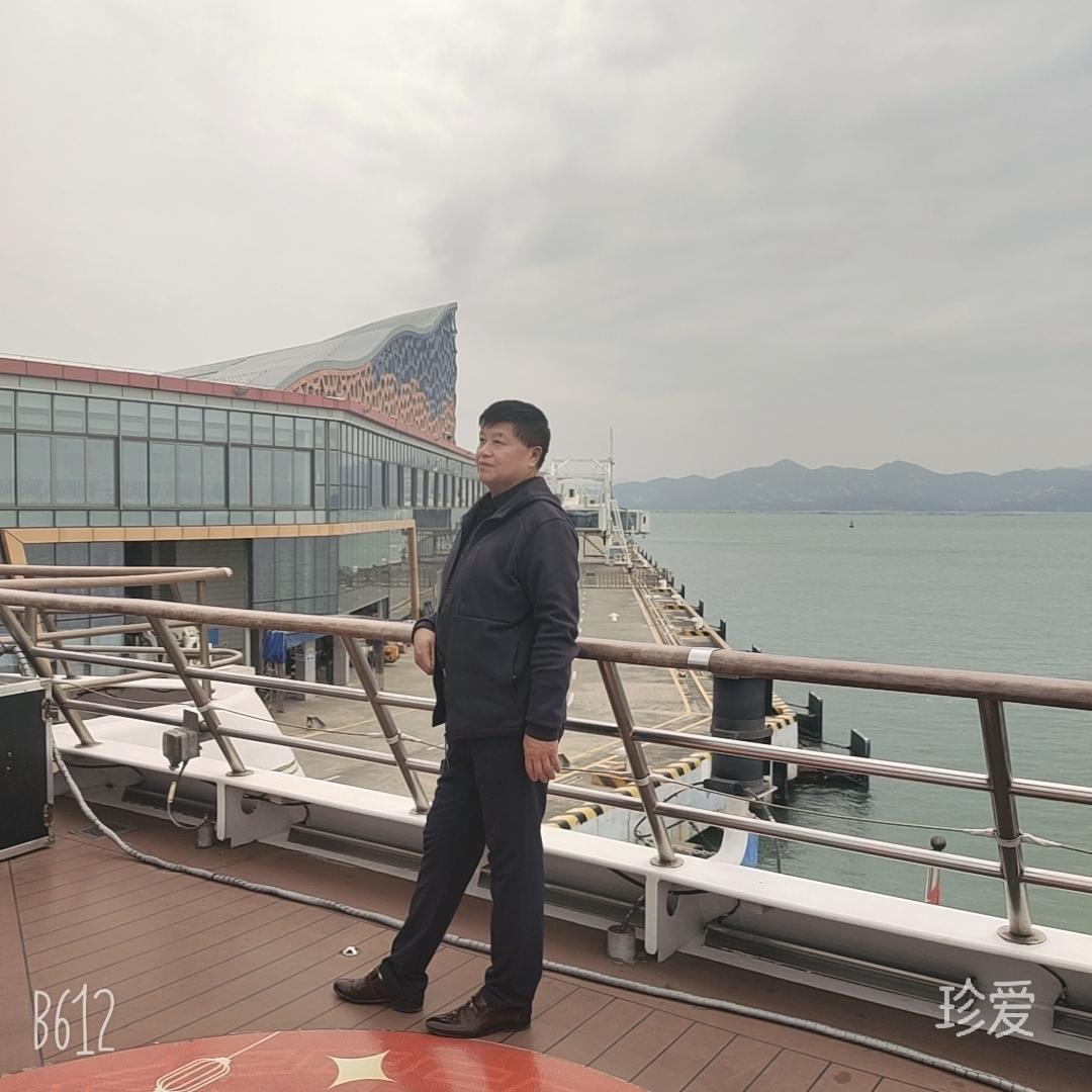 寻找那个她