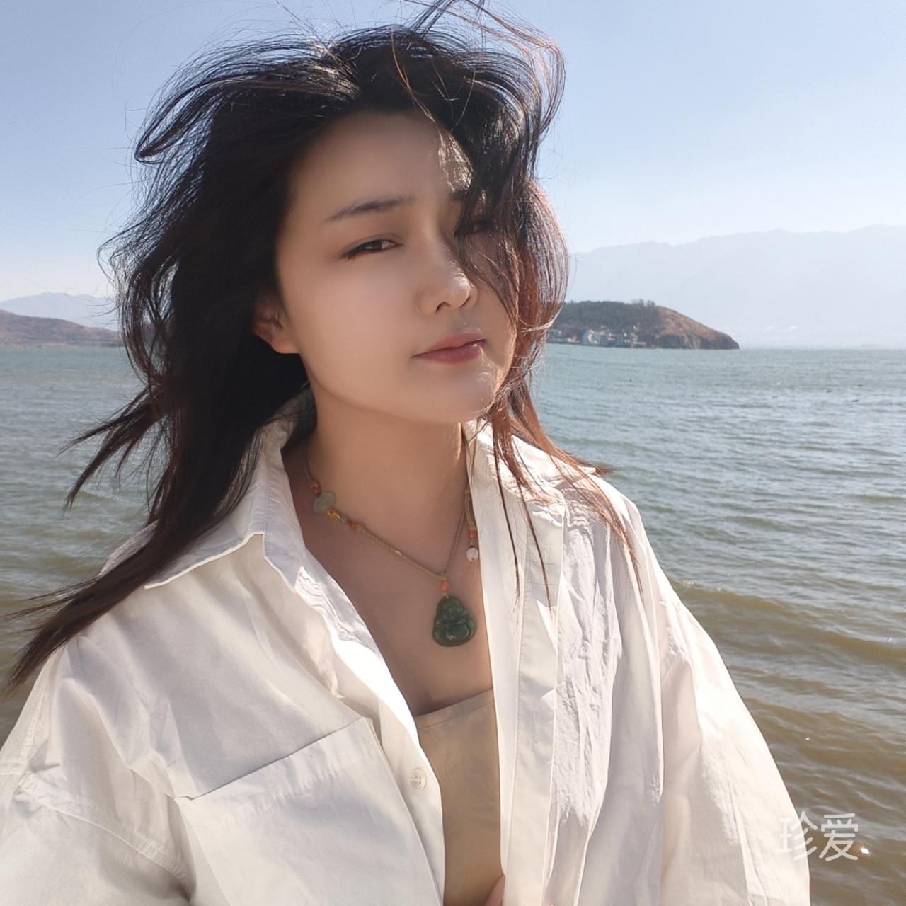 爱吃萝卜和青菜