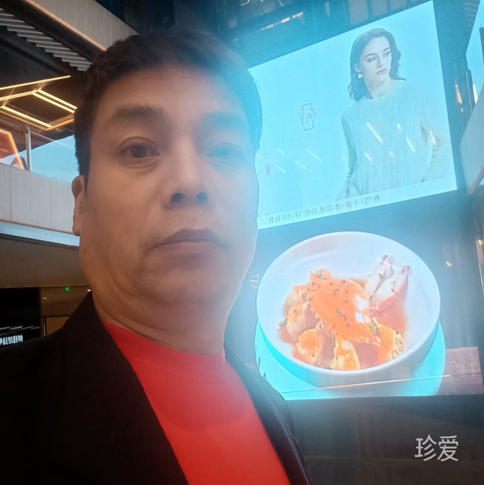 想和你一起牽手手