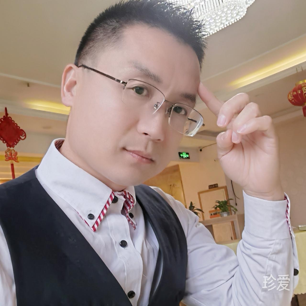 灯神哥哥