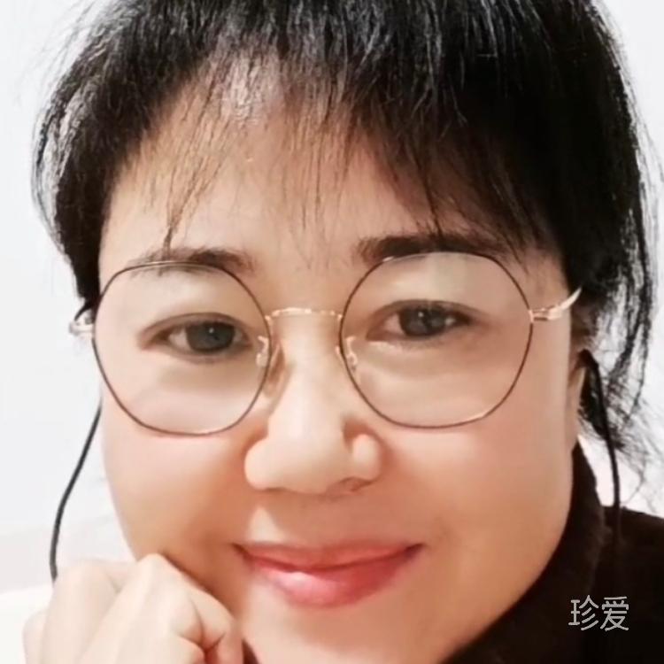 一個(gè)人聽雨