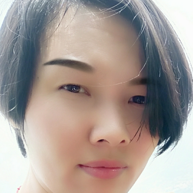 白白凈凈的海面