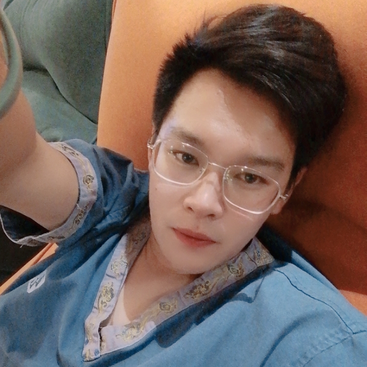 请在合适位置掉头