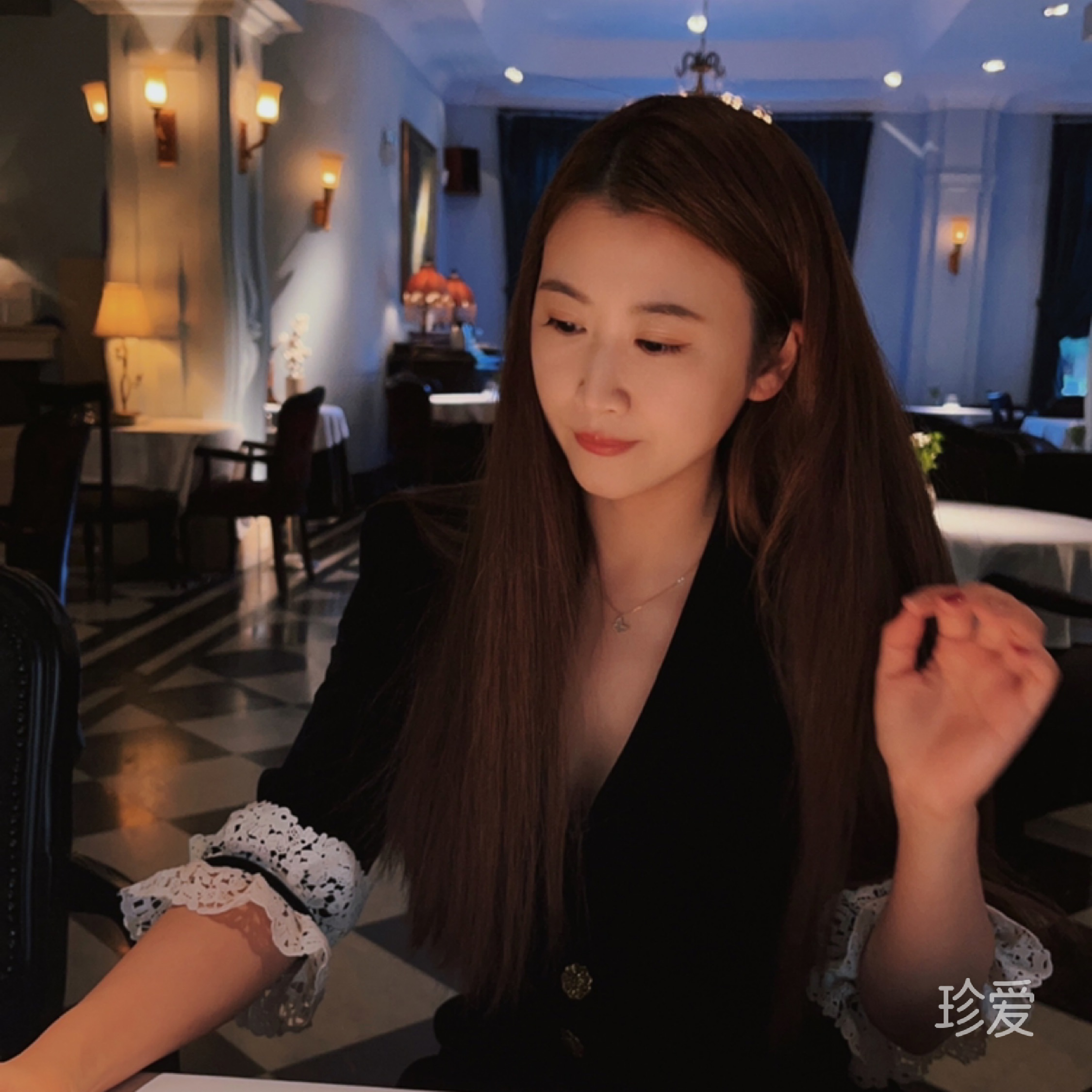 愛(ài)美的水瓶