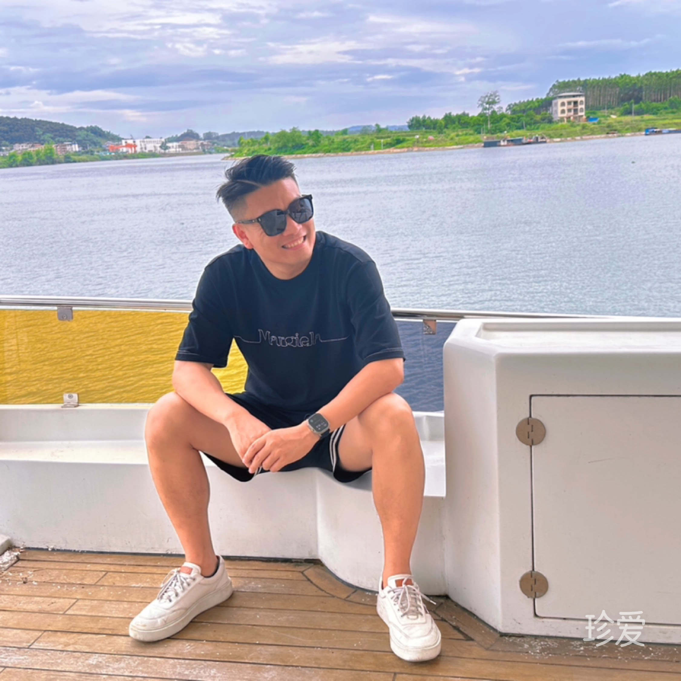 坐山顶观花开花落