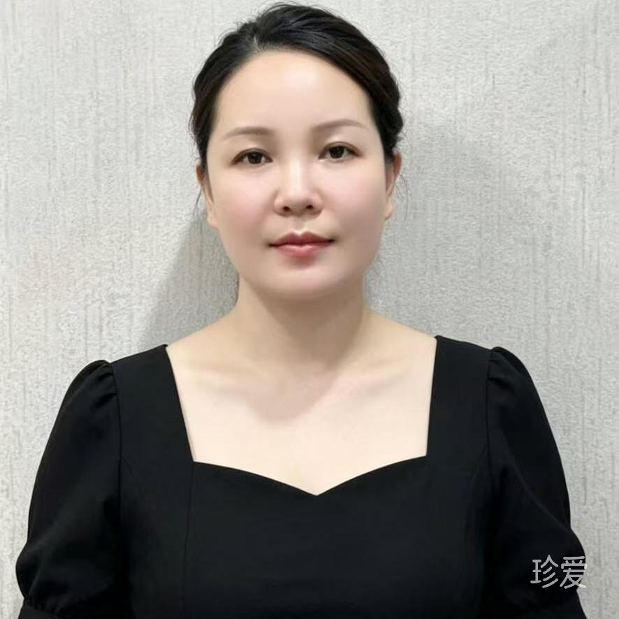 酸酸甜甜的蓝胖子