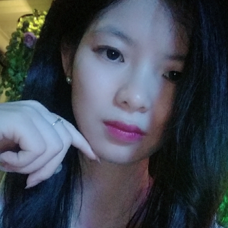 低調(diào)的愛情很美