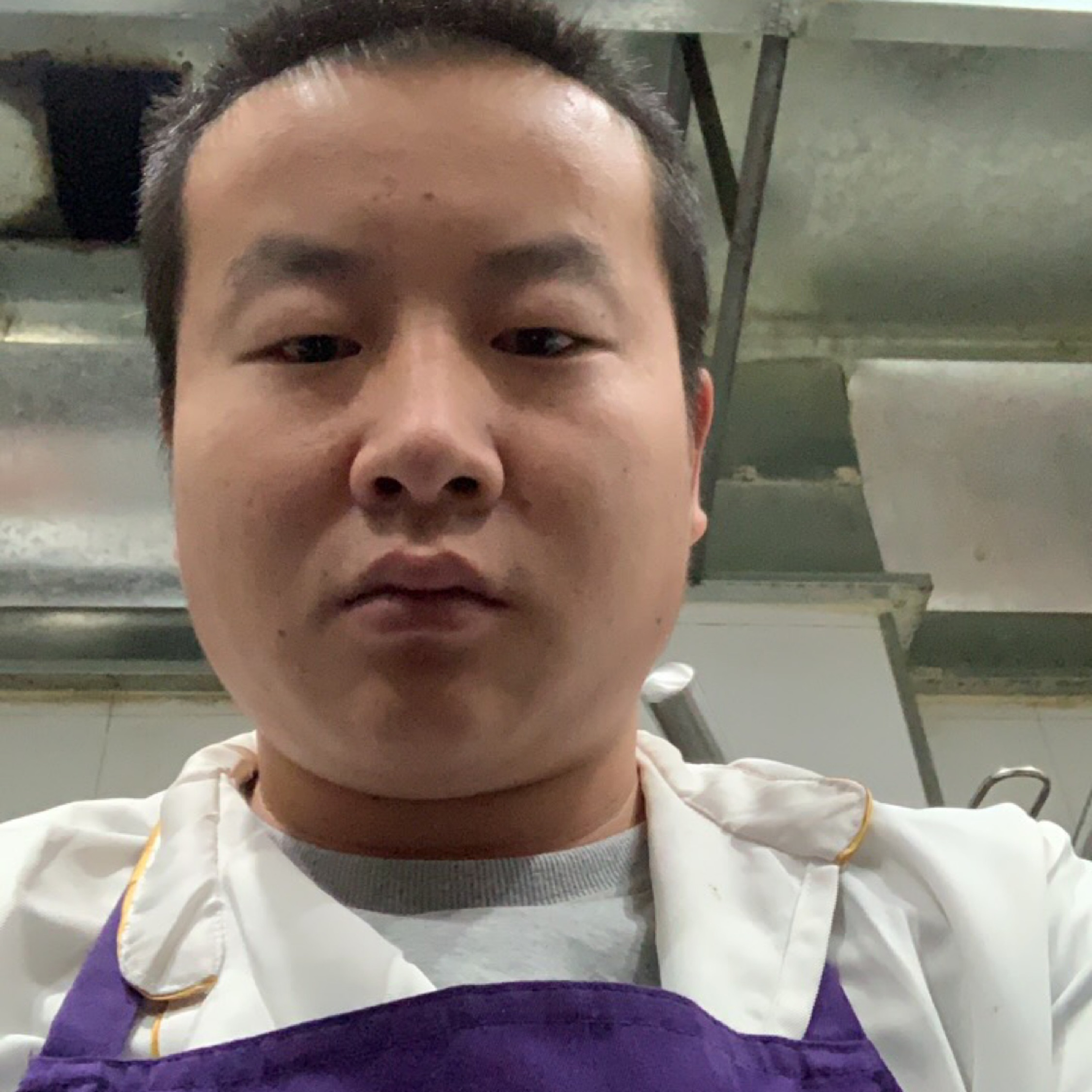 巴黎街頭的黎明