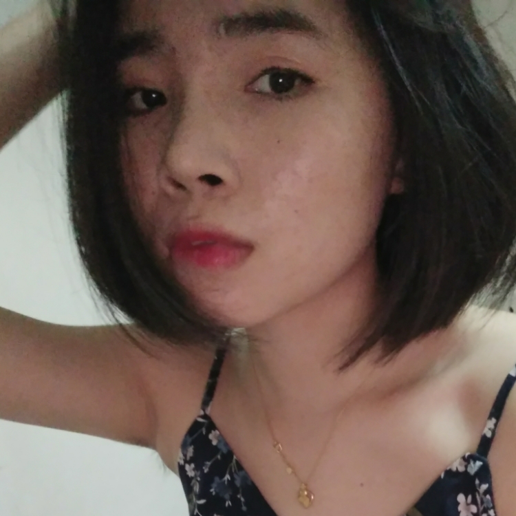 有點(diǎn)忙girl女孩