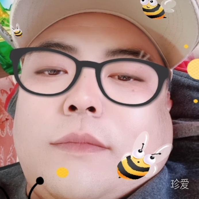 叼着奶瓶闯天下