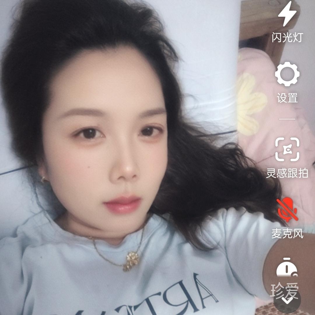 盛夏的泡沫
