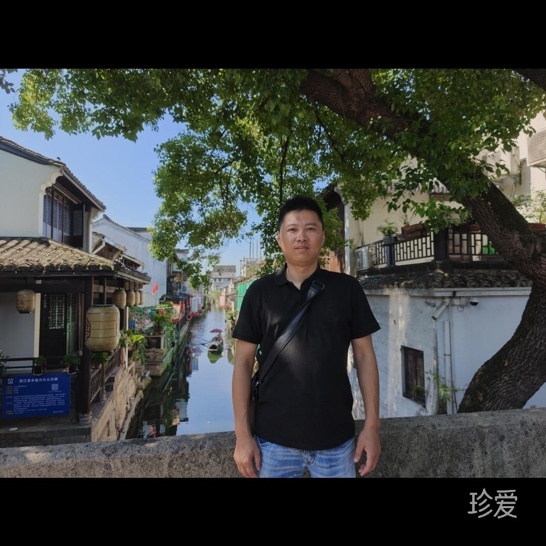 墨栩