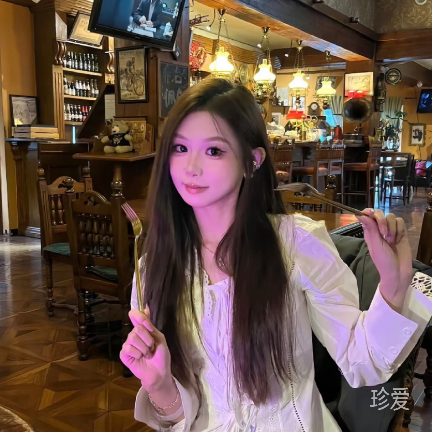 爱么婷