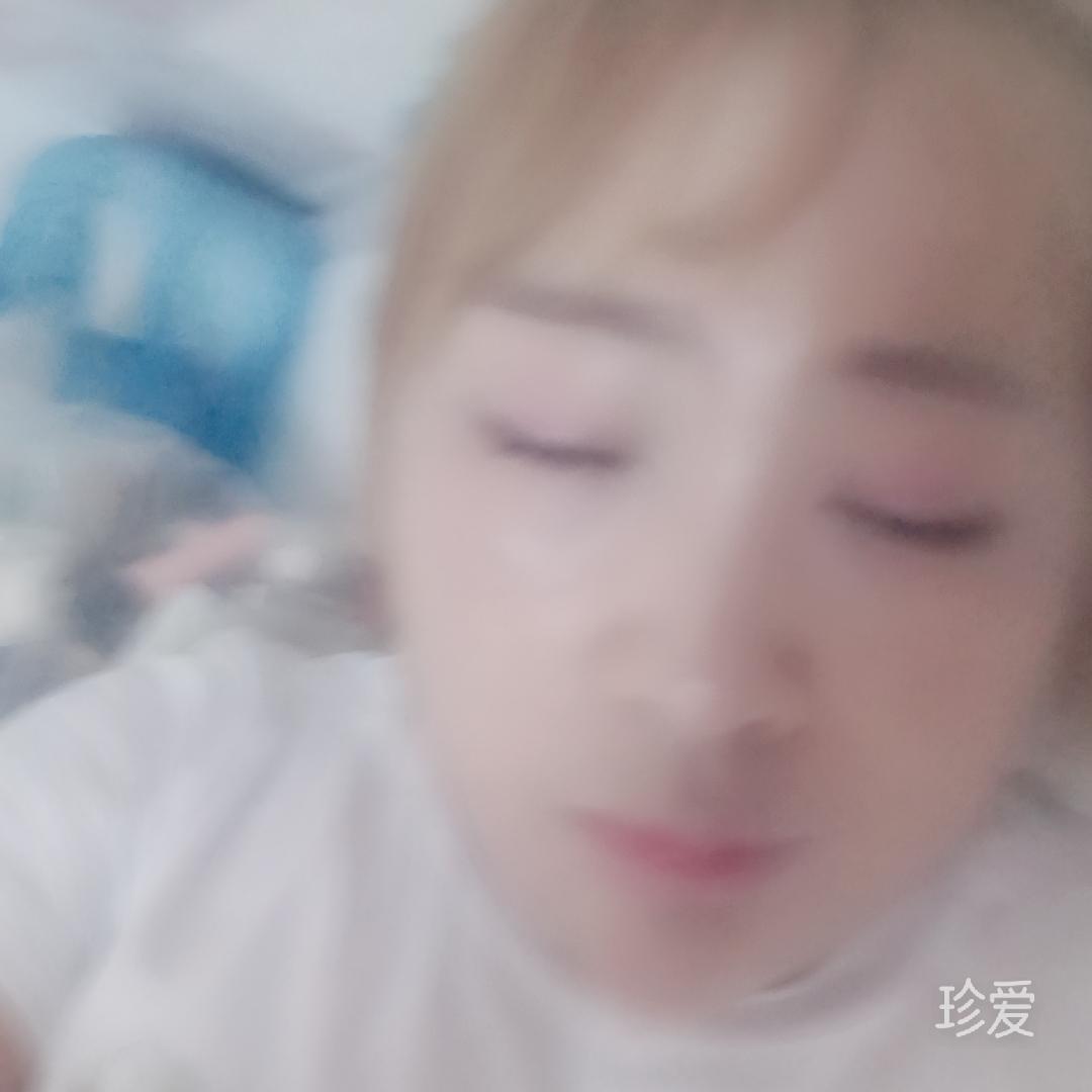 輑輑